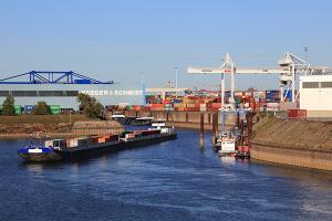 Air quality on the Rhine and in the inland ports of Duisburg and Neuss